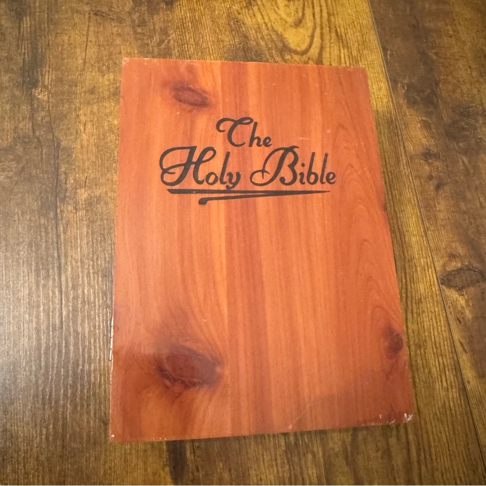 Ford UAW Local 900 Detroit Holy Bible With Wood Presentation Box Prince Of Peace